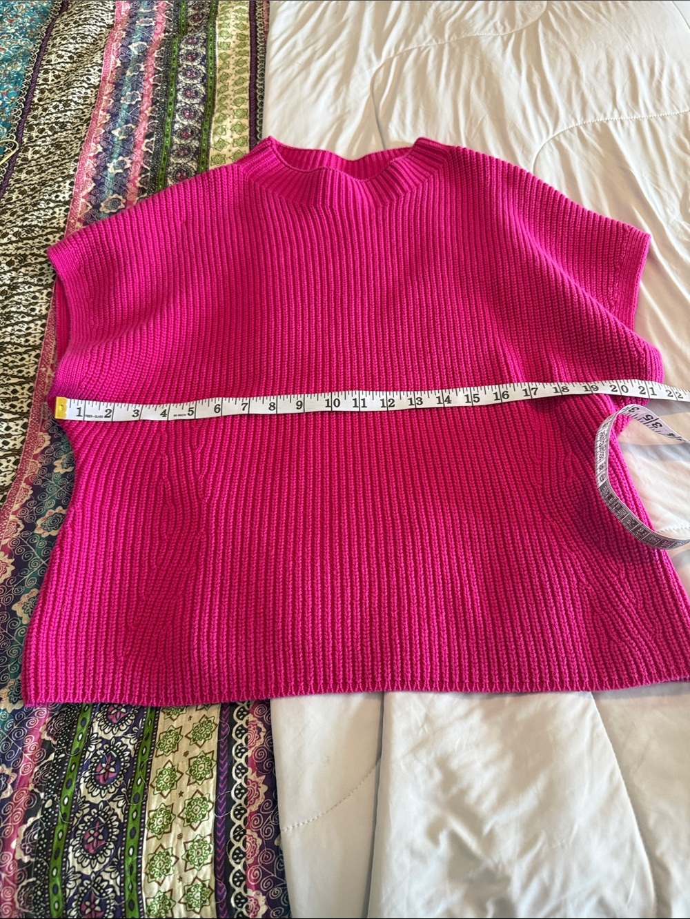 Banana Republic Bright Fuchsia Knit Short-Sleeve Sweater - Picture 6 of 9